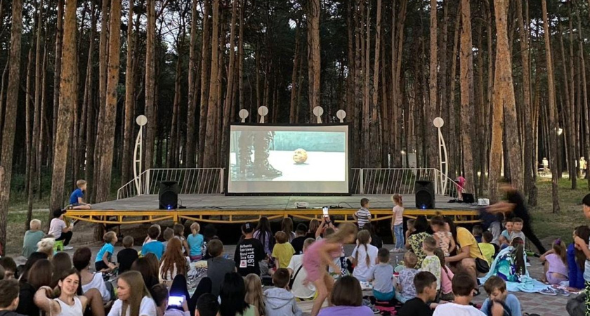 Челны. Альтернативные площадки для просмотра кино