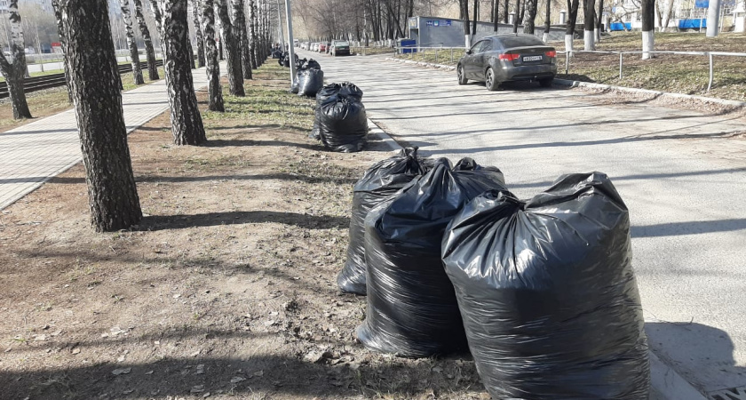 В Челнах в городском субботнике приняли участие 35 тыс. человек