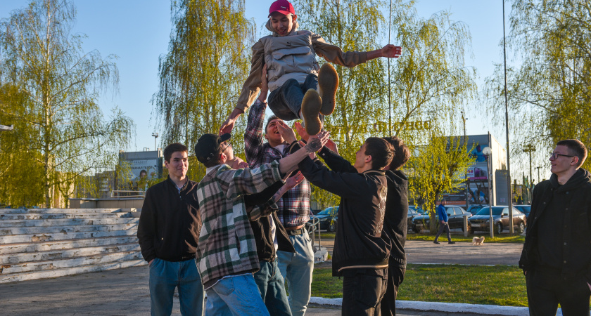 В Челнах 30 юношей отправились на службу