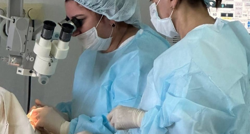 Врачи 1/09 помогли 67-летнему пациенту вернуть зрение