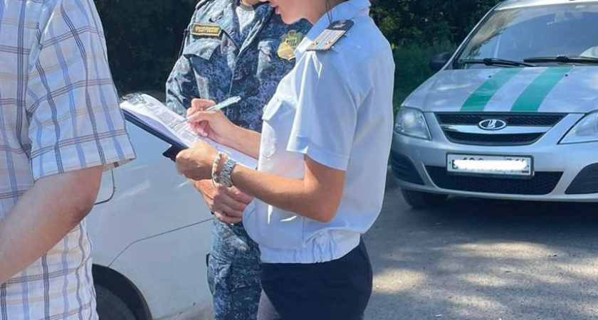 В Татарстане нерадивый папаша лишился авто