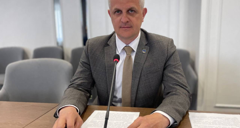 В Челнах план по ремонту дворов выполнен наполовину 