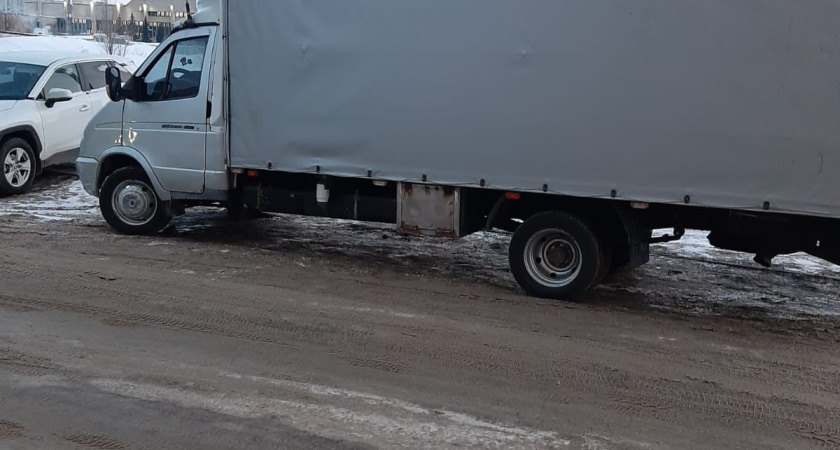 В Челнах предприниматель перечислил предоплату несуществующему грузоперевозчику