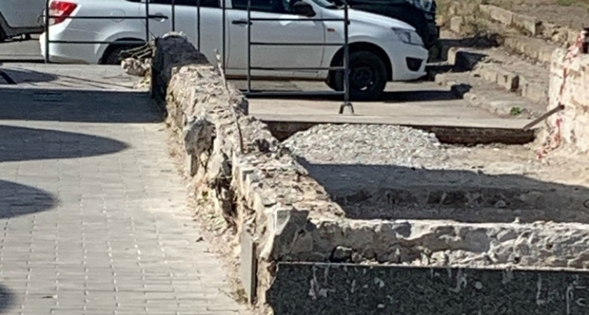 «Одно неловкое движение, и кто-нибудь на нее напорется»