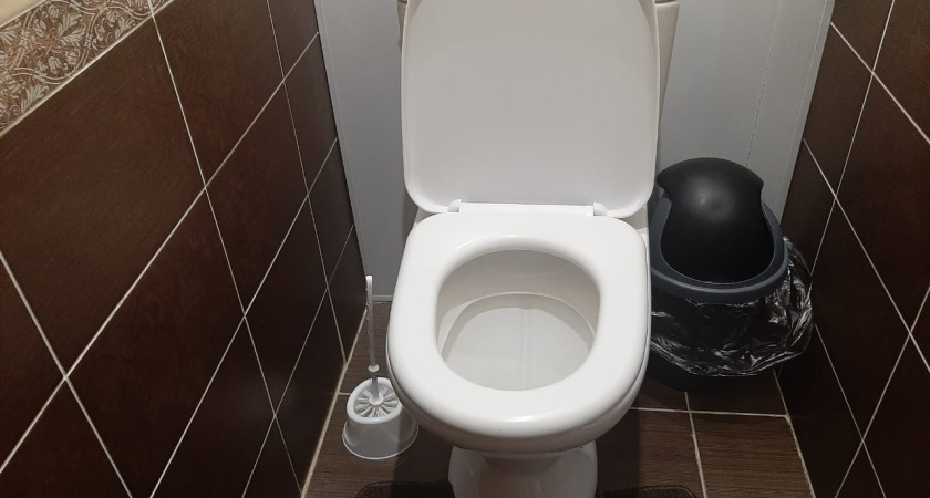 Челнинец в туалете получил ожог лица