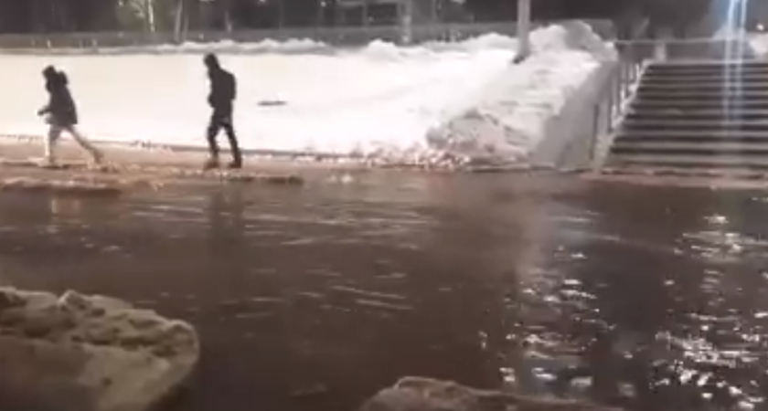 Набережные Челны, пединститут: «Ушли снега, пришли потопы»