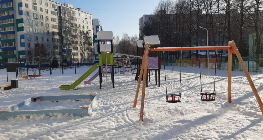 «Детские площадки – клоны. Вы их оптом по дешевке скупили что ли?»