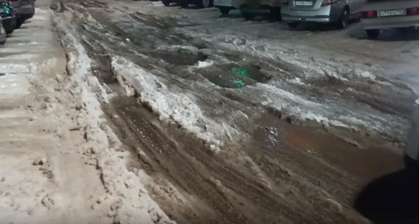 «С начала снегопада не было ни одной машины, и ни одного дворника»