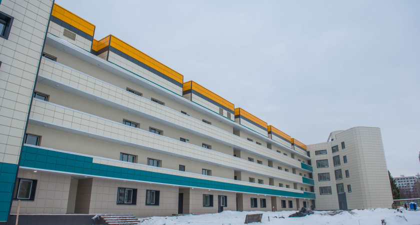 7 тыс. кв. метров: в инфекционной больнице завершен ремонт блока «Г» 