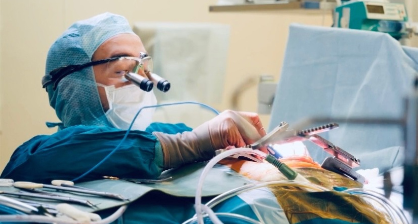 Челнинские врачи провели уникальную операцию, удалив 7 см. опухоль на сердце 