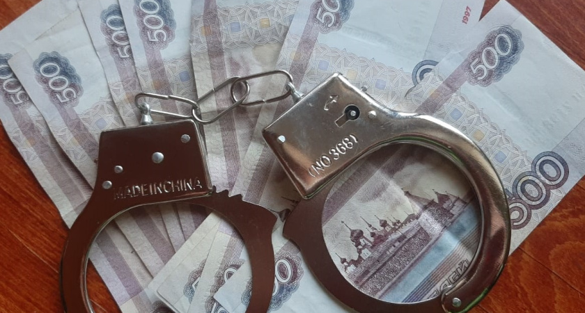 Челнинка, чтобы спасти свои деньги, передала средства на хранение мошенникам