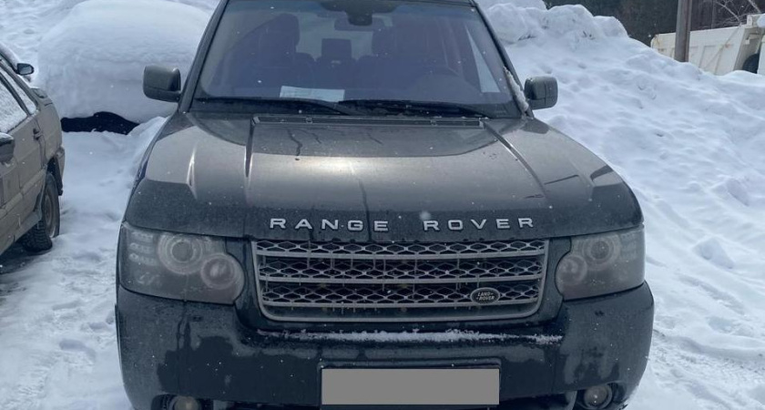 У челнинца за долги по штрафам арестовали Range Rover