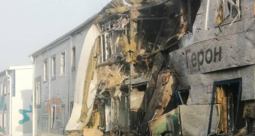 На предприятия Елабуги и Нижнекамска совершена атака дронов