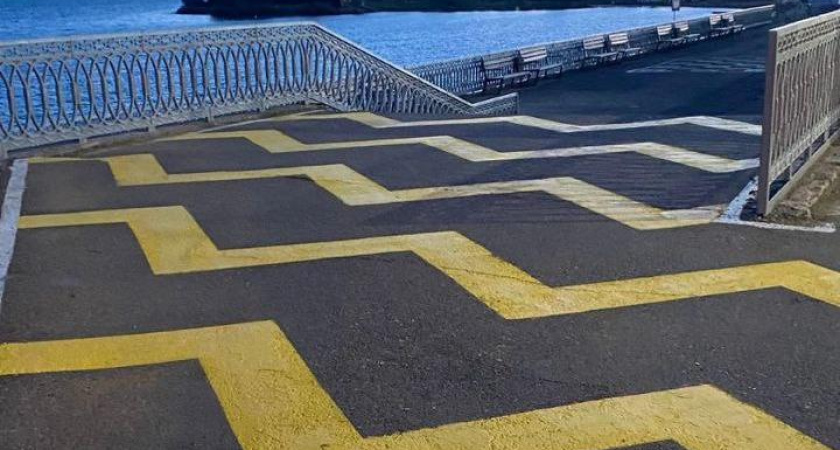 На набережной Табеева в Челнах обновили разметку