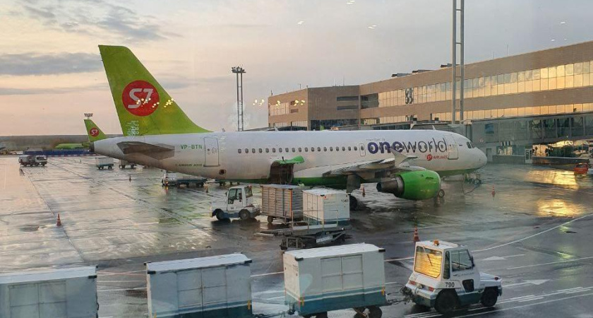 В аэропорту Казани сняли ограничения