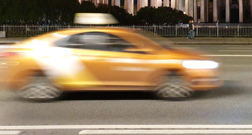 Поездка на такси в Татарстане подешевела на 8%