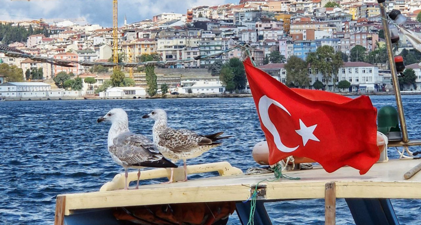 «Это рулетка»: как туристы в Челнах играют на курсе валют