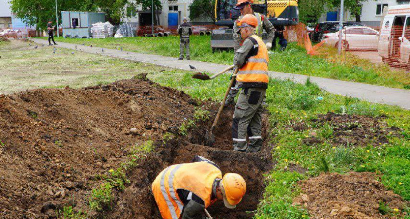 Горячую воду начали подавать в дома Челнов раньше срока