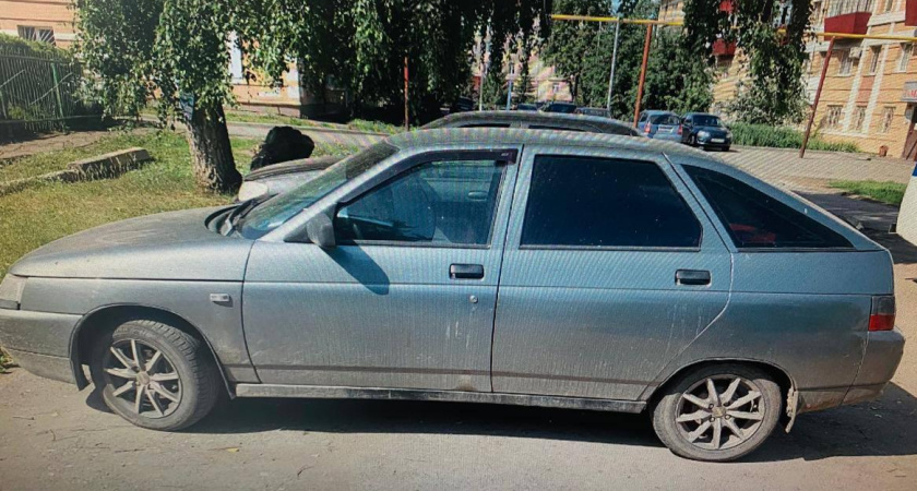 Житель Альметьевска угнал машину, чтобы доехать из кафе домой