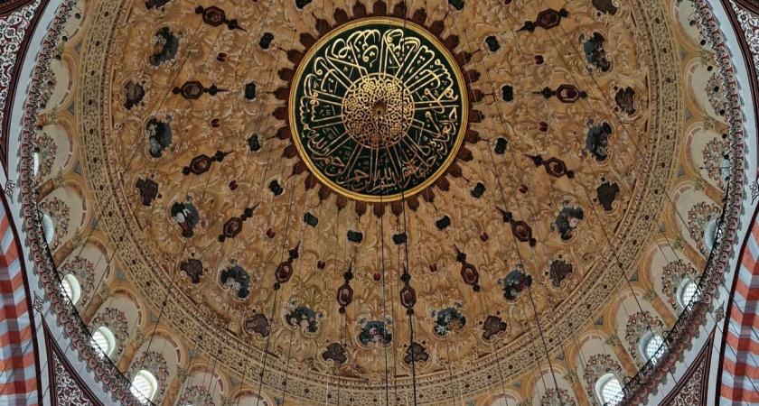 Муфтий Татарстана выступил против ограничения ношения религиозной одежды