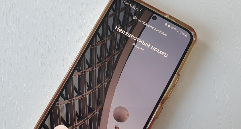 В Нижнекамске задержали курьера мошенников, который забрал у 84-летнего пенсионера 100 тыс. рублей