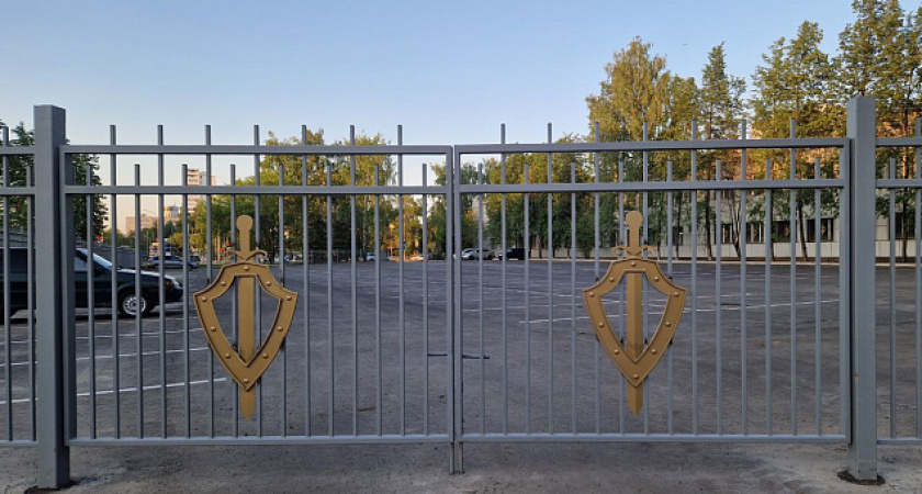 В Челнах лишенника осудили за поддельные права 