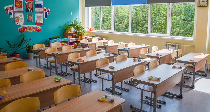 Готовность школ к новому учебному году оценивают в Челнах