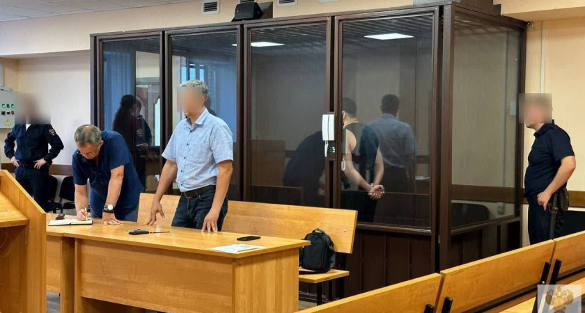 Экс-сотрудник Исполкома Альметьевска приговорен к 4 годам колонии за взятку