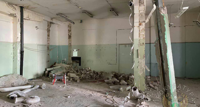 На стройке в Челнах на рабочего рухнула стена – мужчина погиб