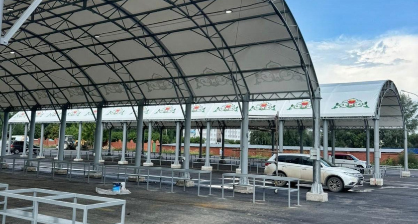 Ярмарочные площадки на стадионе «Строитель» в Челнах достроят к началу осени