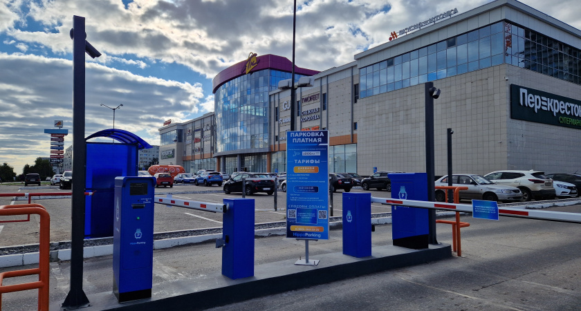 Парковка у ТК «Торговый квартал» в Челнах станет платной