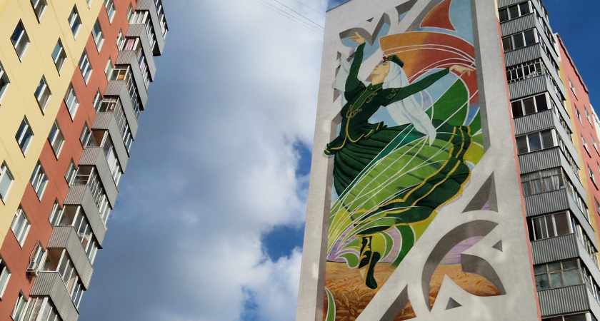 Пять самых ярких муралов Челнов