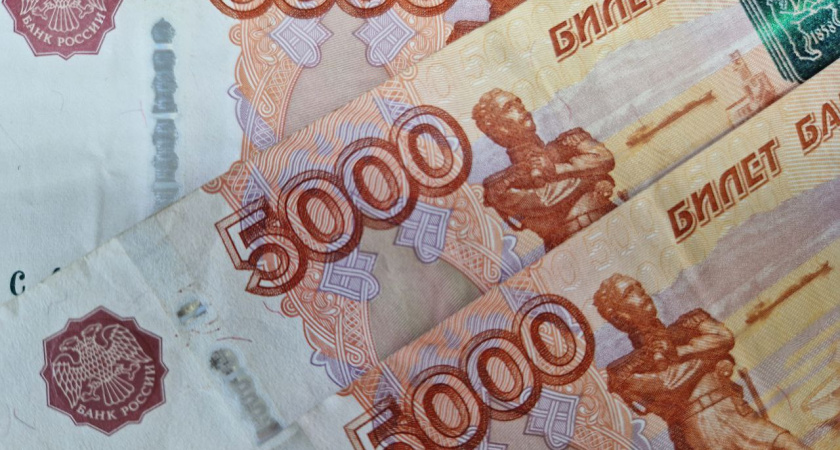 Жительница Альметьевска набрала кредитов и отправила мошенникам 4,5 млн рублей