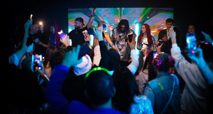 Жителей Челнов приглашают на бесплатный концерт Алии Нур и Anileda