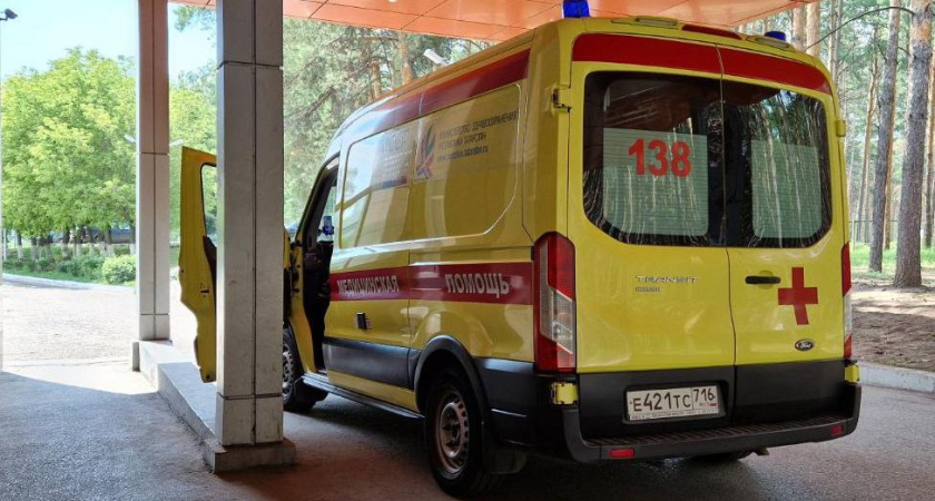 В Татарстане подросток за рулем автомобиля учинил смертельное ДТП – погибла женщина