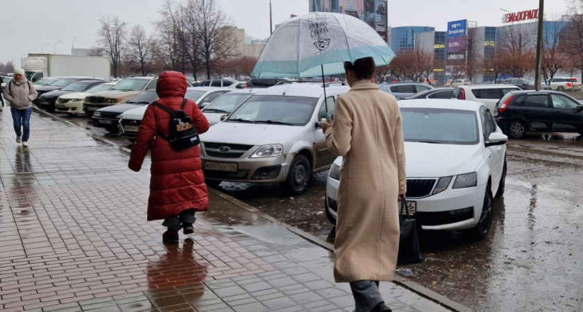 Татарстанцев предупредили о резком ухудшении погоды