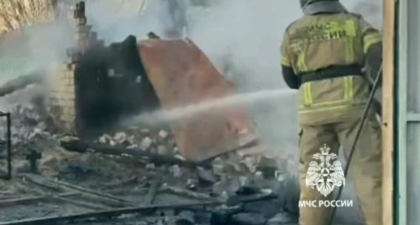 В садовом домике под Челнами произошел пожар