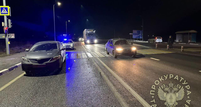 На трассе в Татарстане LADA Vesta сбила двух женщин – одна из них погибла 