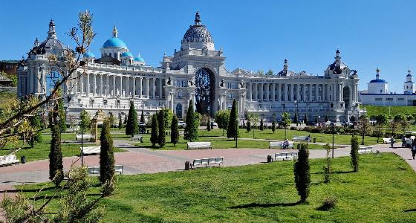 Жители Татарстана могут выбрать дизайн 1000-рублевой купюры