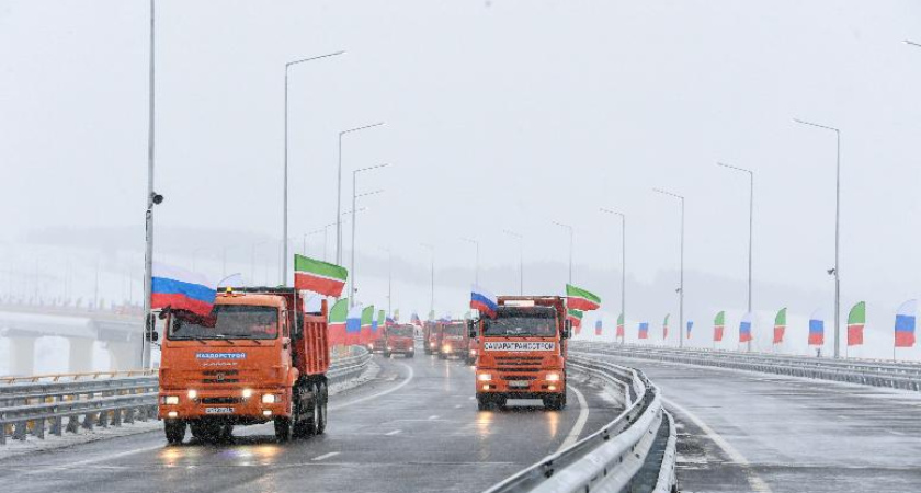 «Это большой подарок для жителей»: Магдеев об открытии обхода Челнов и Нижнекамска