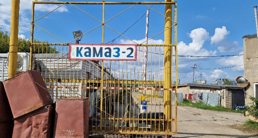 «Для нужд всего города изымается»: Магдеев призвал ускориться с изъятием дач и гаражей для продолжения Московского проспекта