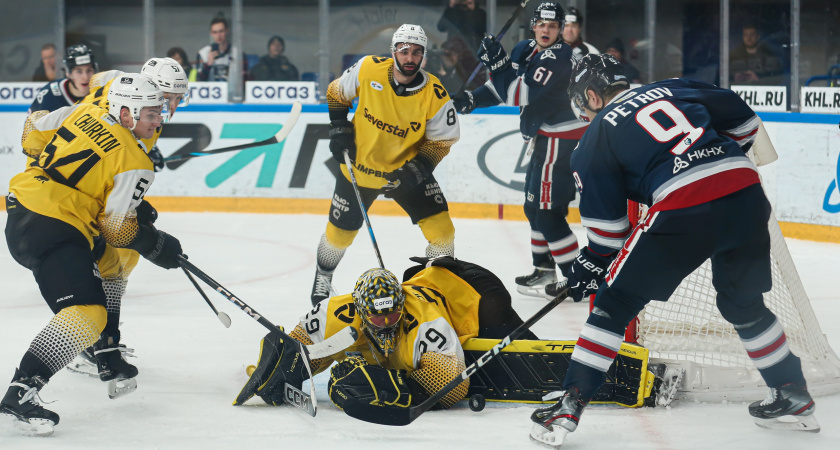 «Нефтехимик» потерпел поражение в равной борьбе