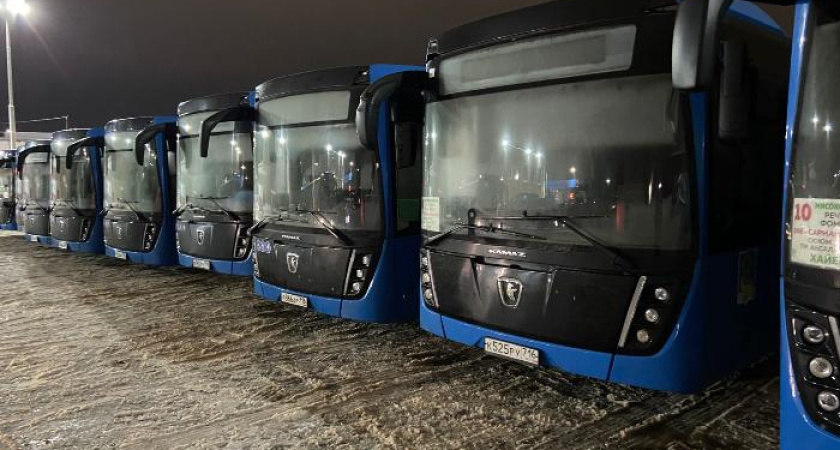 В Горкоммунхозе Челнов объяснили, почему не все автобусы выходят на маршруты