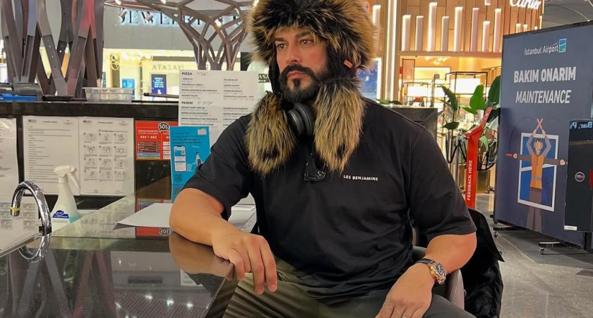 Бурак Озчивит опубликовал фото из своей поездки в Татарстан