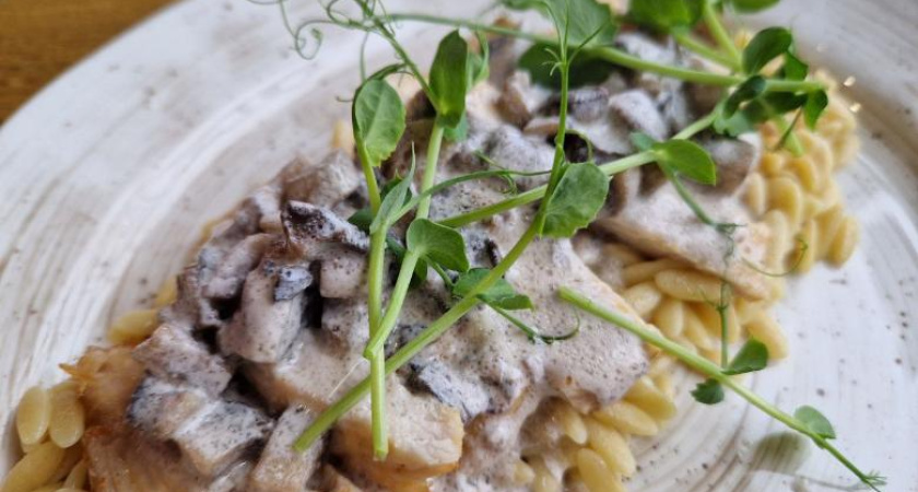 Жители Татарстана за год потратили на кафе и рестораны 80 млрд рублей 