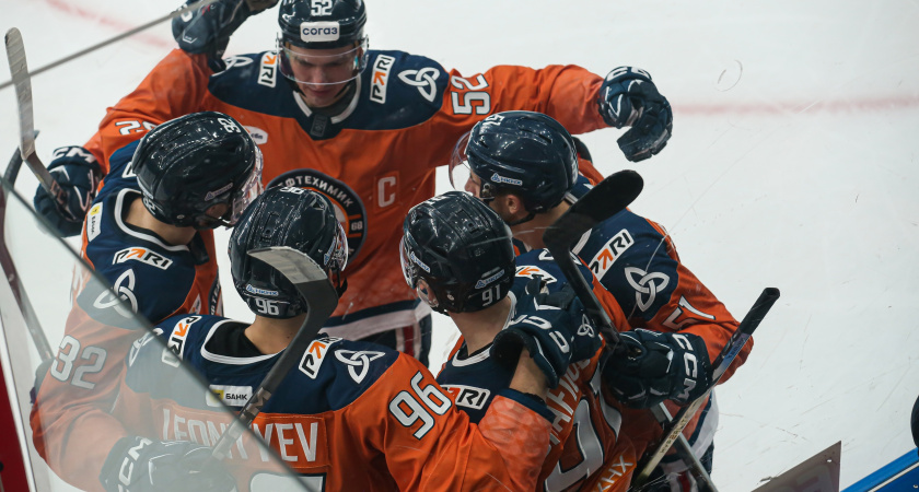 «Нефтехимик» одержал победу над питерским СКА