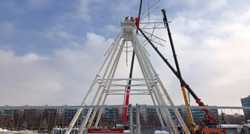 В парке Победы Челнов почти полностью разобрали колесо обозрения