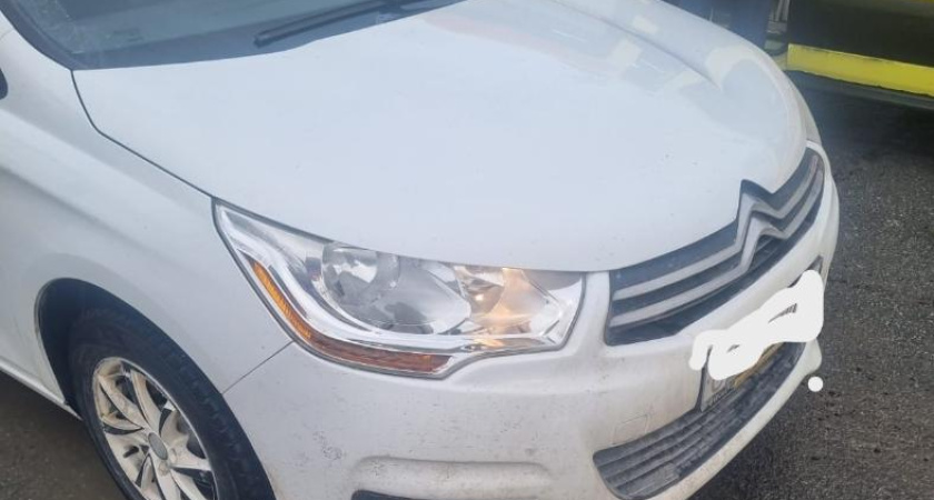 На пешеходном переходе в Челнах Citroen сбил девочку-подростка