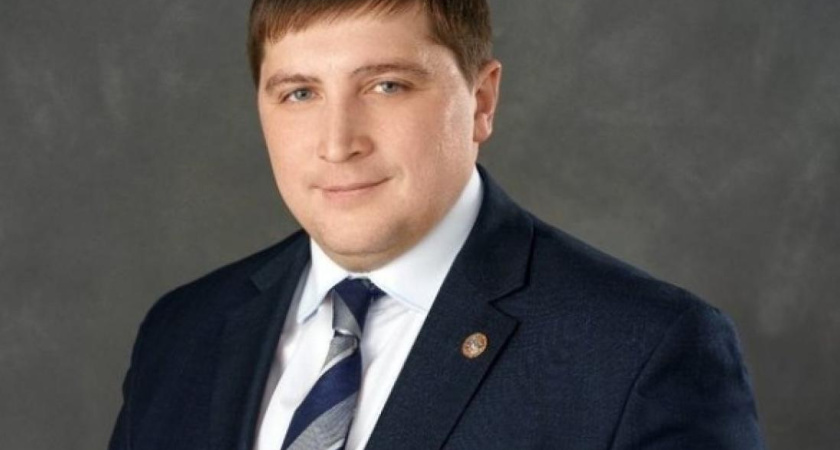 Радмир Беляев переходит с поста главы Менделеевского района на службу в Нижнекамский район