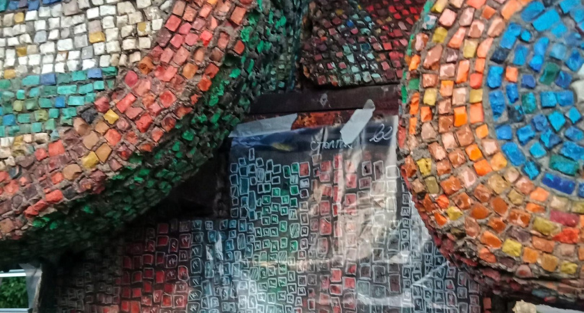 В Челнах начали восстанавливать скульптуру Ханова